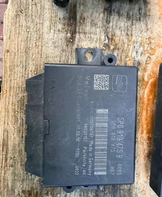 Seat Leon (1P) Parking PDC control unit/module 5P0919475B