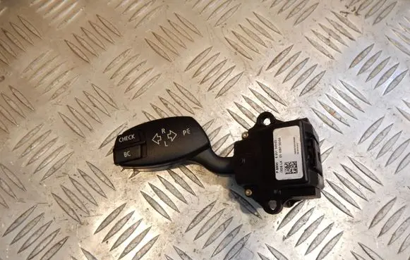 BMW 5 E60 E61 Indicator stalk 6951349 3844