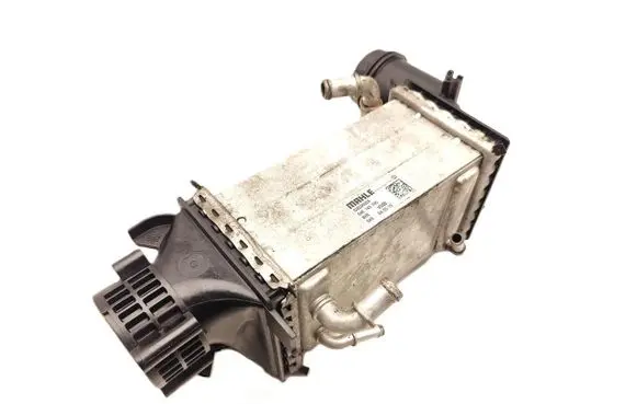 Seat Leon (5F) Intercooler radiator 04E145785 GV020004