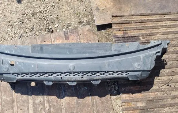 Volvo S70 V70 V70 XC Front bodywork piece 