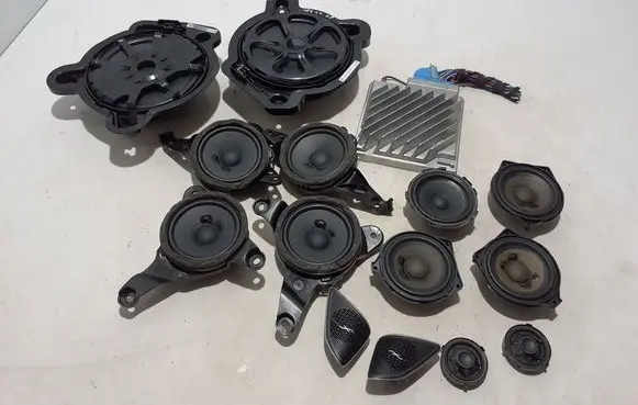 Mercedes-Benz C W206 Sound amplifier A2239002831