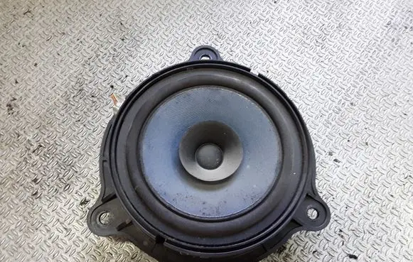 Nissan X-Trail T30 Rear door speaker 28156CR000