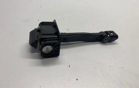 BMW 3 F30 F35 F31 Front door check strap stopper 7311339