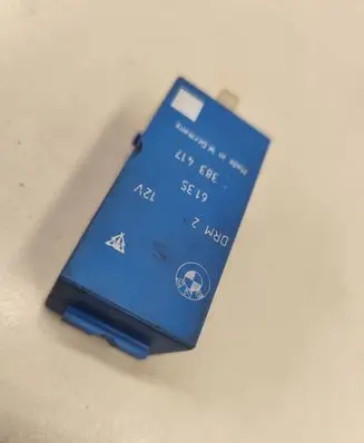 BMW 5 E39 Other relay 383417 DRM2 6135