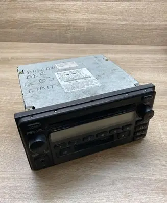 Toyota Highlander XU20 Radio/CD/DVD/GPS head unit 8612048130