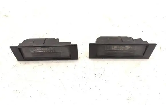 BMW 1 E81 E87 Number plate light 7165735