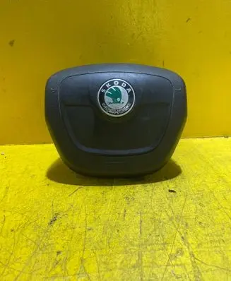 Skoda Fabia Mk2 (5J) Steering wheel airbag 5J0880201