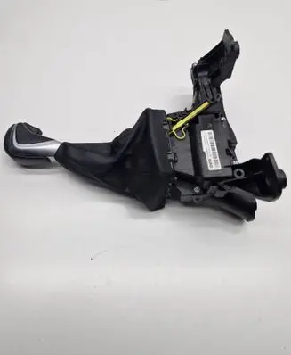 BMW X1 F48 F49 Gear shift rod 25168638225 8638225