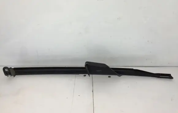 Citroen Jumper Front door windshield rail 1371002080