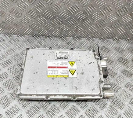Volvo S90, V90 Voltage converter inverter 32299962