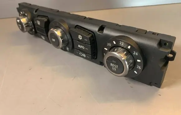 BMW 5 E60 E61 Climate control unit 6988504 64116988504