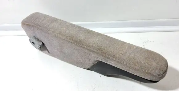 Volkswagen Transporter - Caravelle T4 Armrest 701881081