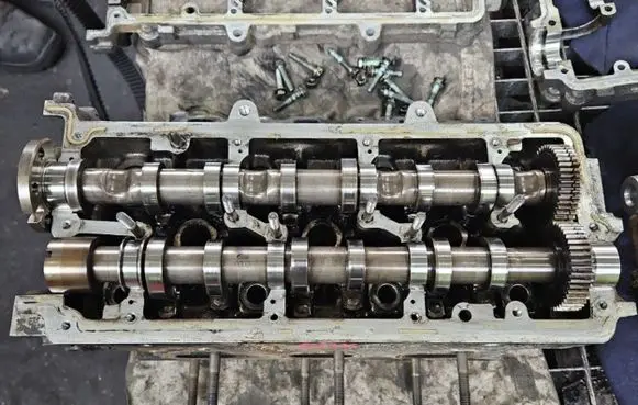 Audi A6 S6 C6 4F Engine head BMK IMPRK1403937
