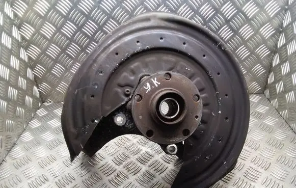 Volkswagen Phaeton Rear wheel hub