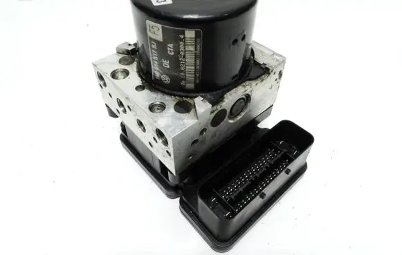 Skoda Octavia Mk2 (1Z) ABS Pump 1K0907379AN 1K0614517BJ 10C61930671