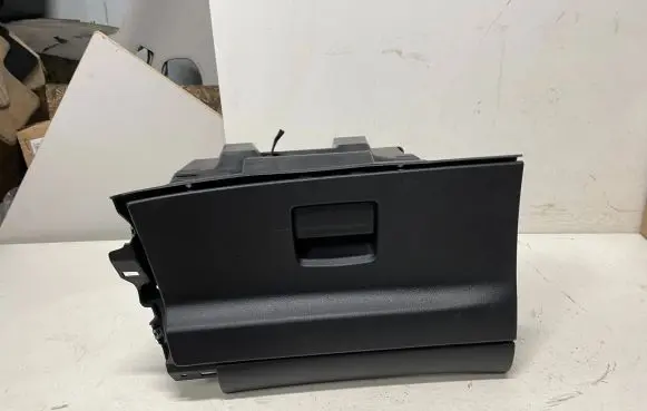 Ford S-MAX Glove box 9M21U06010