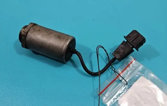 Camshaft position sensor