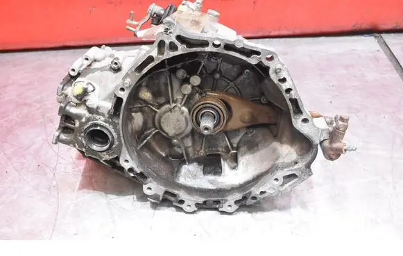 Toyota Yaris Verso Manual 6 speed gearbox 