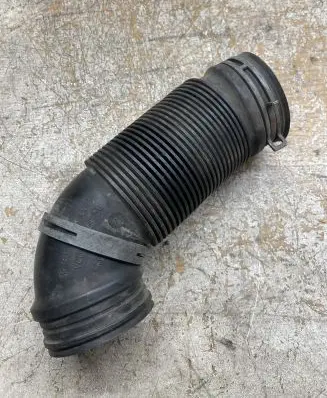 Brake vacuum hose/pipe