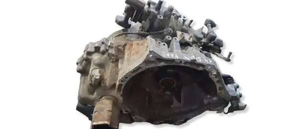 Toyota Yaris Manual 5 speed gearbox 0808226