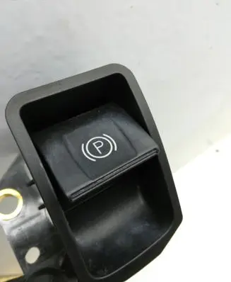 Toyota Avensis T270 Hand parking brake switch 8439005020