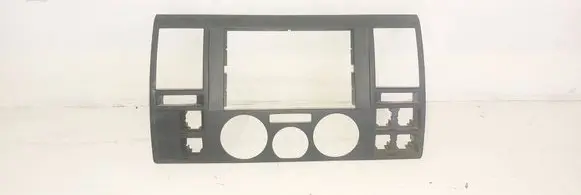Volkswagen Transporter - Caravelle T5 Radio/GPS head unit trim 7H0857237