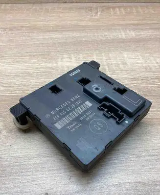 Mercedes-Benz CLS C219 Door control unit/module 2198200226 00005031