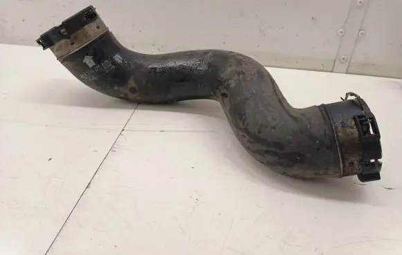 Mercedes-Benz E W212 Intercooler hose/pipe A2045286582