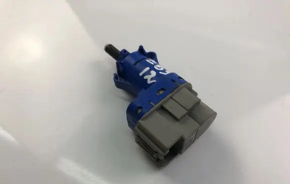 Volvo V40 Other switches/knobs/shifts 8T4T9G854AA