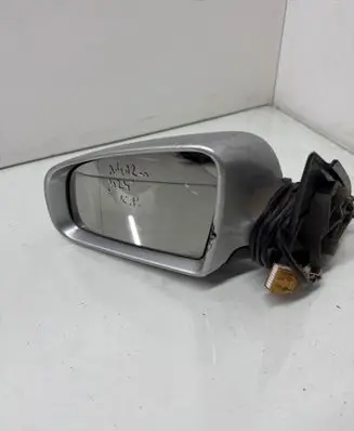 Audi A4 S4 B6 8E 8H Front door electric wing mirror 50009