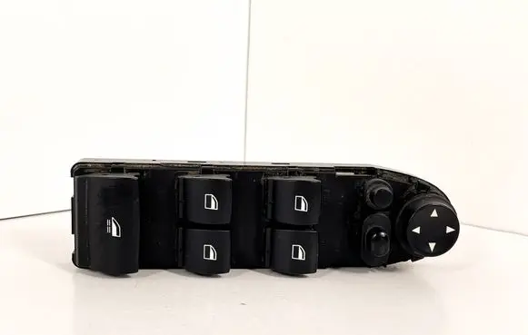 BMW 3 E92 E93 Electric window control switch 9132189 61319132189 07W31K101