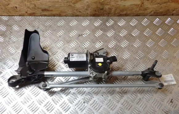 BMW 1 F20 F21 Front wiper linkage and motor 726750303