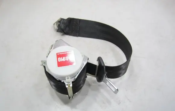 Audi A3 S3 8P Rear seatbelt 8P0857805 33054503 106627782400