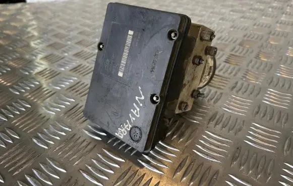 Nissan Navara D40 ABS Pump 47660EB33A 06210206834