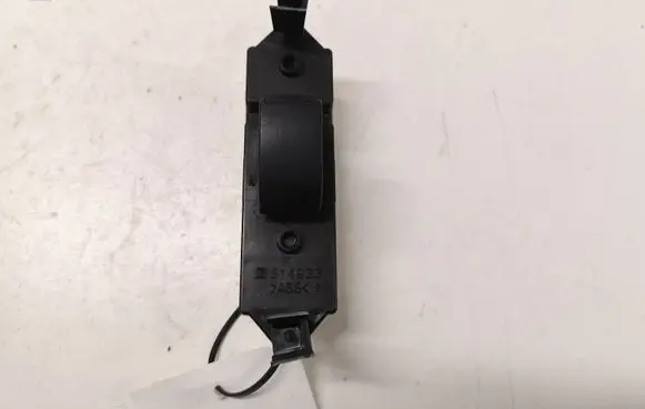 Mitsubishi Grandis Electric window control switch 514933 8608A024 515143
