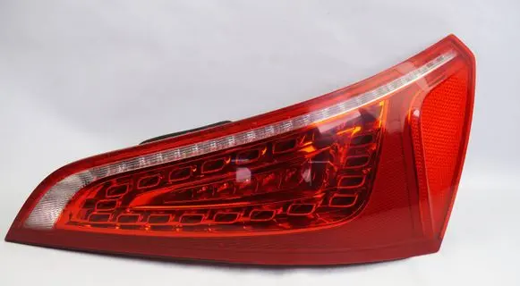 Audi Q5 SQ5 Rear/tail lights 8R0945094A