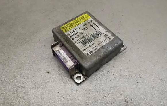 Volvo S40, V40 Airbag control unit/module 0285001147 30611294