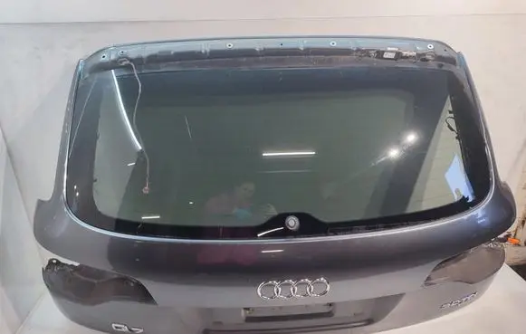 Audi Q7 4L Tailgate/trunk/boot lid