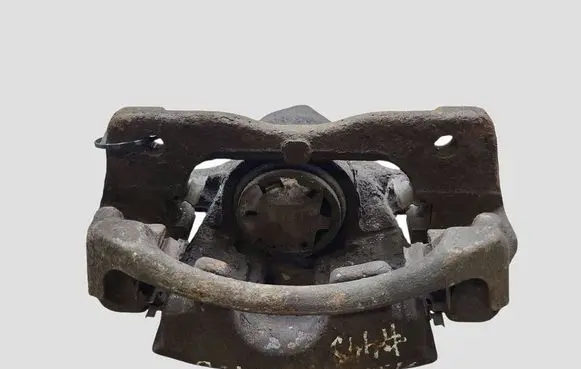 Toyota Auris 150 Front brake caliper