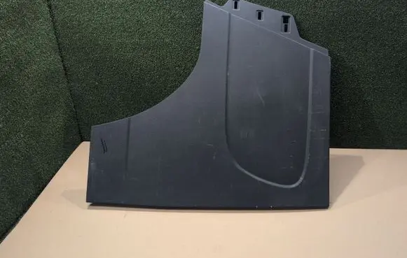 Renault Trafic III (X82) Trunk/boot lower side trim panel 769381793R 93868959 1409341X