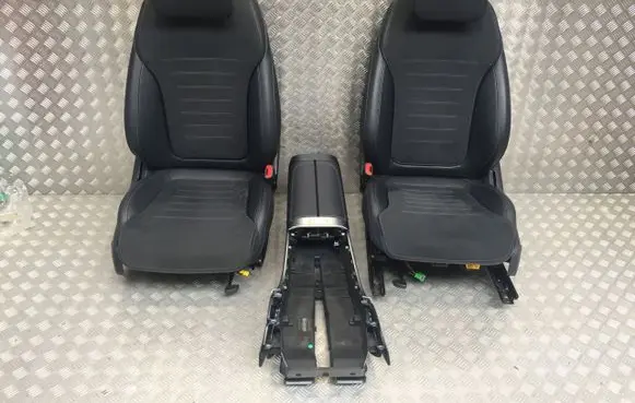 Mercedes-Benz C W206 Front driver seat 