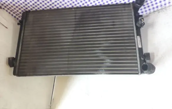 Skoda Octavia Mk1 (1U) Coolant radiator 1J0121253N