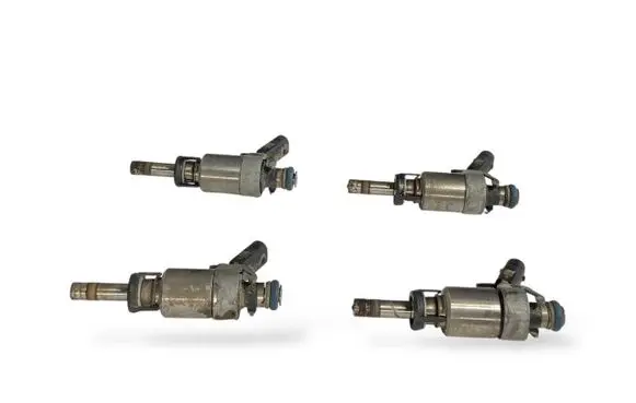 Skoda Superb B6 (3T) Fuel injectors set 06J133036B