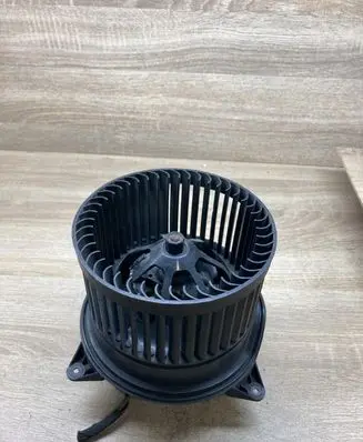Ford Mondeo MK I Heater fan/blower XS4H18456AD