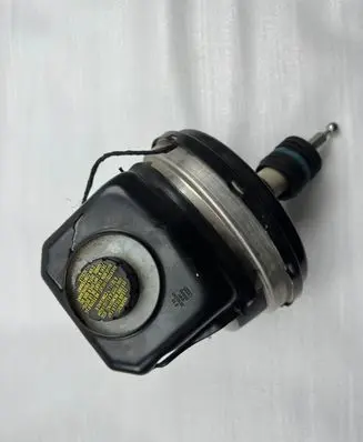 Audi A4 S4 B9 Brake booster 8W0612103B 8W0612103