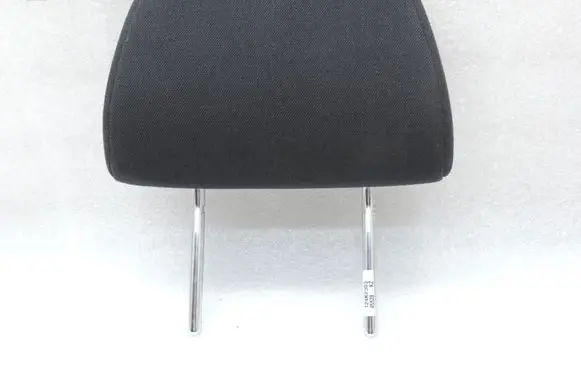 Opel Zafira B Front seat headrest