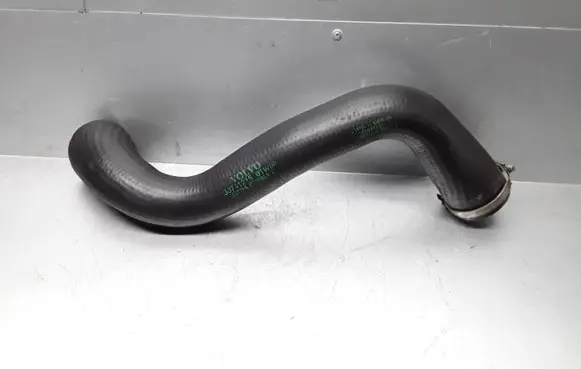 Volvo C70 Intercooler hose/pipe 30741215