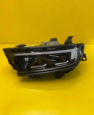 Opel Astra L Headlight/headlamp 9858777080