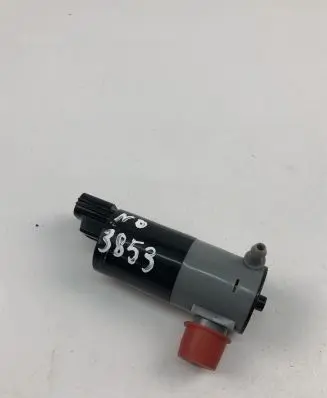 Volvo V40 Windscreen/windshield washer pump 1019873