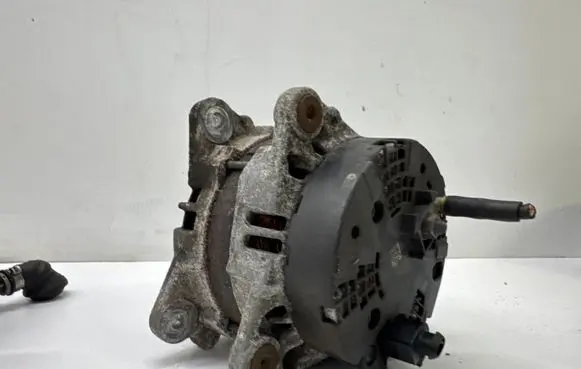 Audi A5 Sportback 8TA Generator/alternator 03L903017E